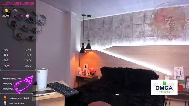 kylliefox_  26-05-2023