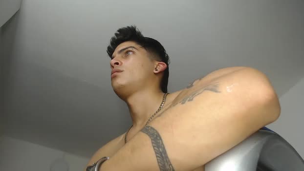 charlie_hotx  30-05-2023