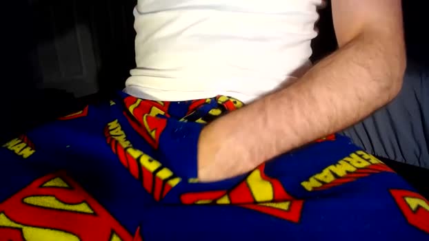 hung_dude_19  05-06-2023