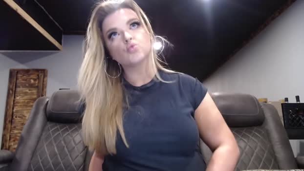 kellynicolexoxo  12-06-2023