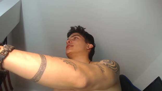 charlie_hotx  14-06-2023