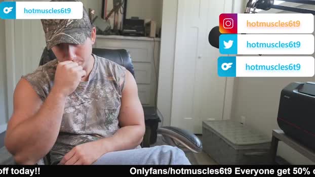hotmuscles6t9  22-06-2023