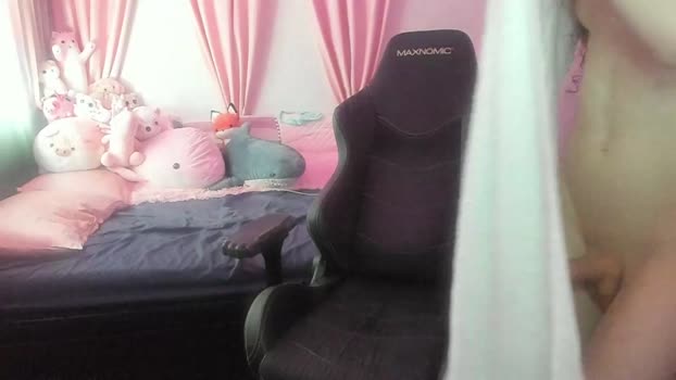 livi_doll  25-06-2023