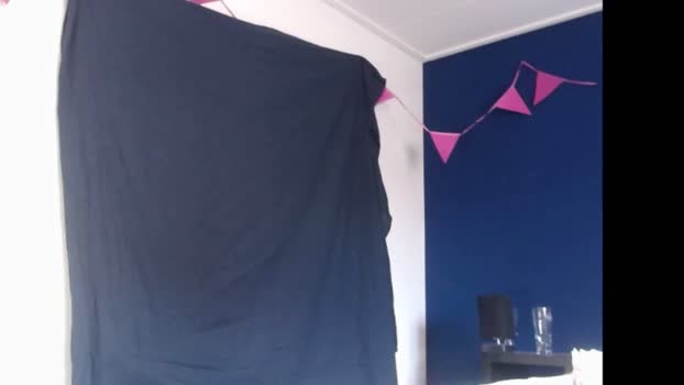 xx19hornyxx  25-06-2023