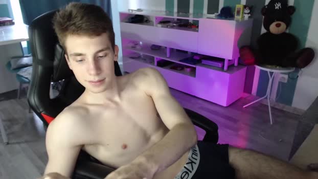 cute_brian  07-07-2023