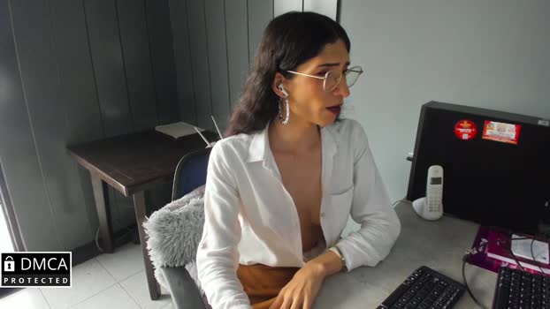 kylliefox_  31-07-2023