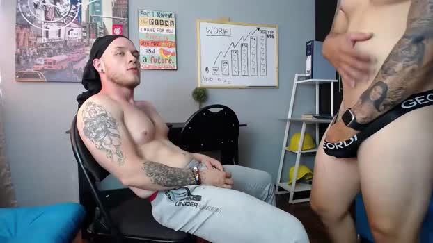 hott_asses  03-08-2023