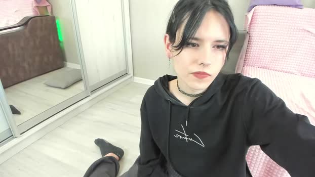 your_sissy_doll  03-08-2023