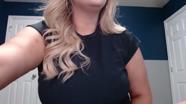 kellynicolexoxo  18-08-2023