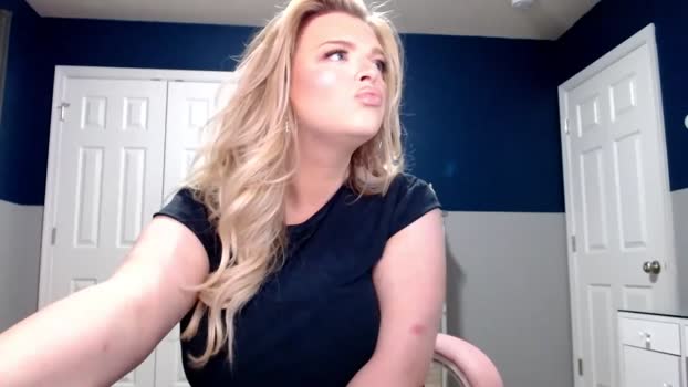 kellynicolexoxo  28-08-2023