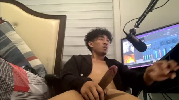boredandhardasian  28-09-2023
