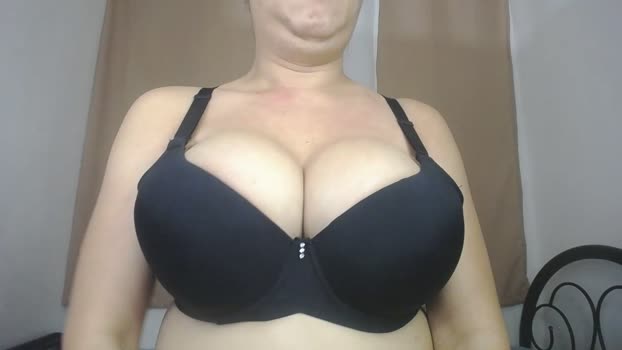 10inchesselfsuckermistress  04-10-2023