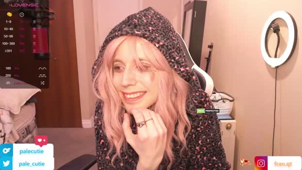 pale___cutie  06-10-2023