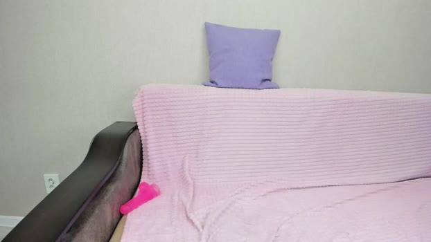 your_sissy_doll  08-10-2023