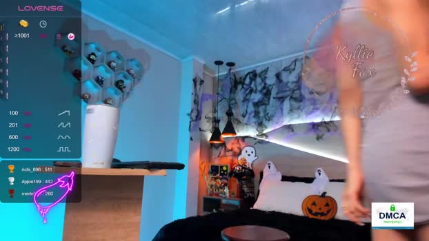kylliefox_  24-10-2023