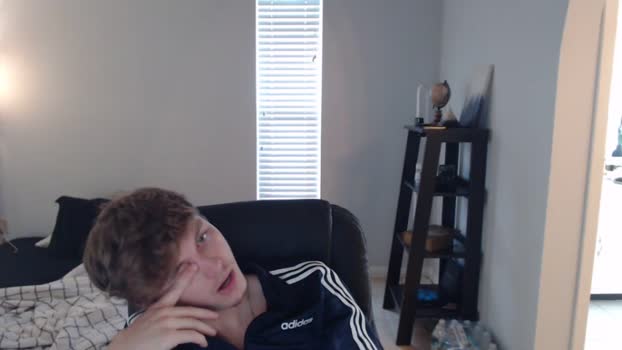 kinky_eric  25-10-2023