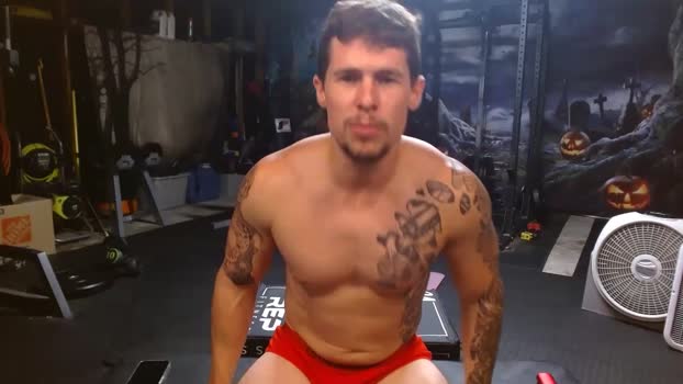 browneyedmuscleboy32  27-10-2023