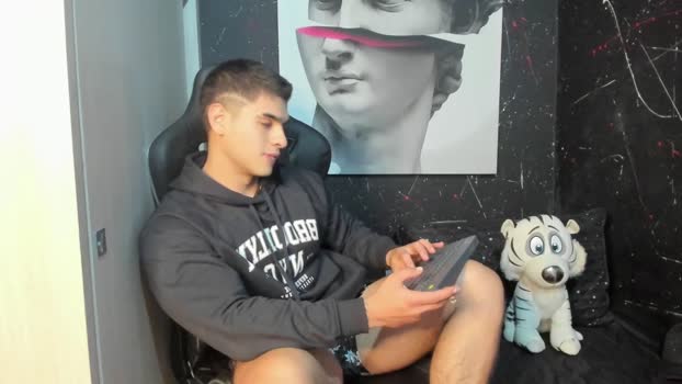nicolasmuscle  02-11-2023