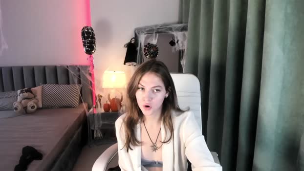 niky_jill  04-11-2023