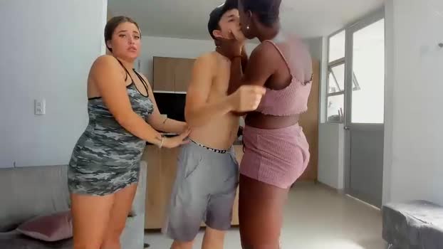 playhardsex  06-11-2023