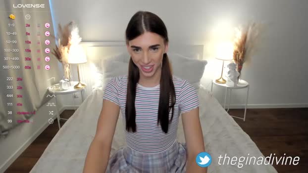 gina_divine  16-11-2023