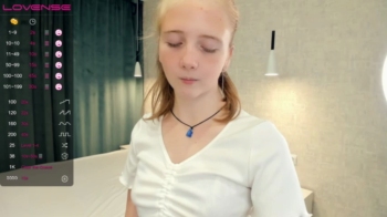 RoseWellsk wank Webcam SHOW @ 18-11-2023 - CamDownload