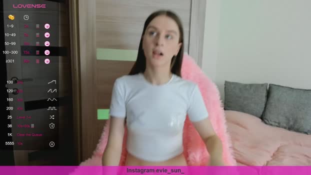 evie_may  22-11-2023