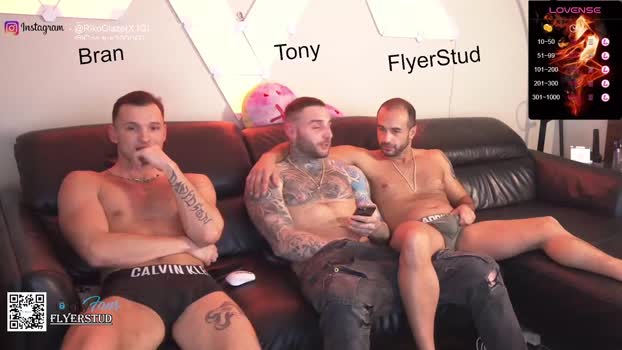 flyerstud_mtl 03-12-2023