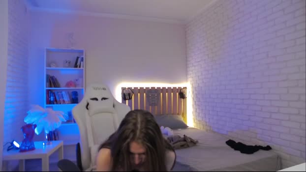 niky_jill 04-12-2023