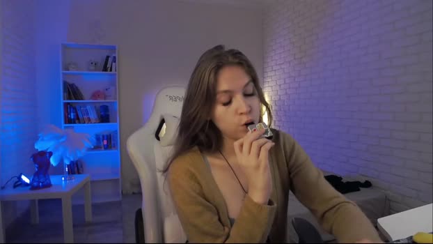 niky_jill 04-12-2023