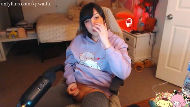 qtwaifu 14-12-2023