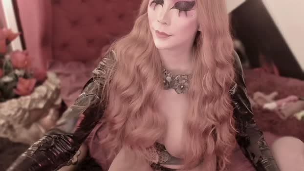 queenmaniacts 21-12-2023