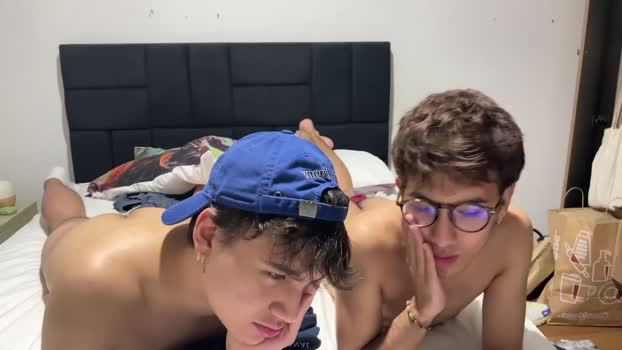 hottestwinks 08-01-2024