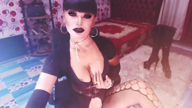 _hailyourqueenx 10-01-2024