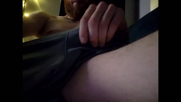 tall_n_hung32 24-01-2024