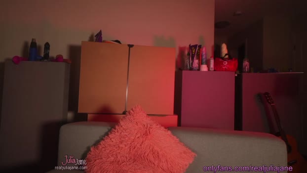 julia_jane 15-02-2024