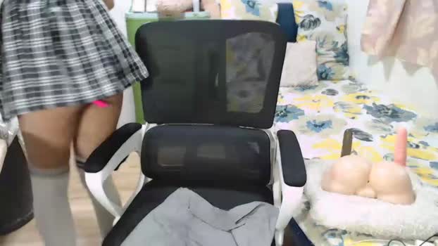 hugecocklucy20 21-02-2024