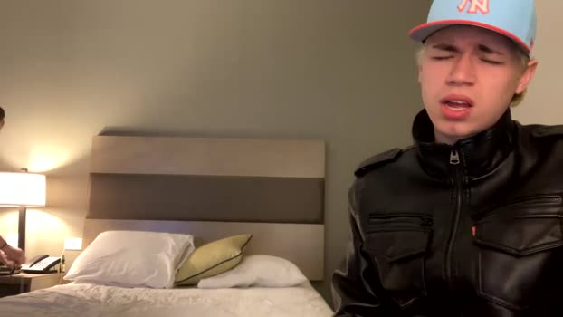 holdthesausagehostage 28-02-2024
