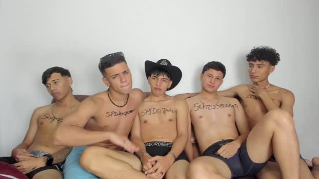 pelusos_mens 03-03-2024