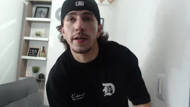 valentino2201 Chaturbate 10-03-2024 Males