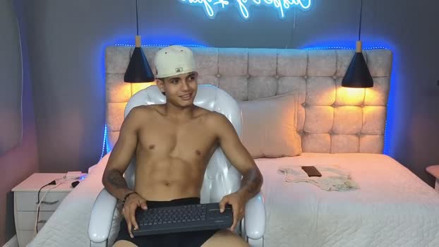 paradise_boy_s Chaturbate 12-03-2024 Males