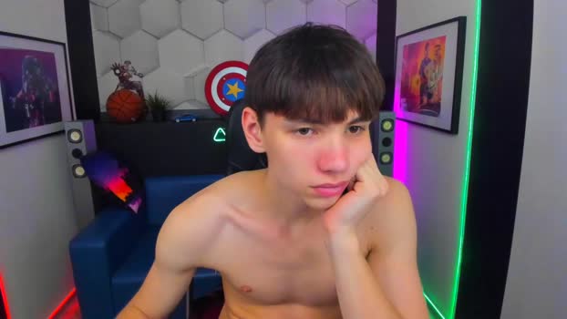 tayller_cute Chaturbate 13-03-2024 Males