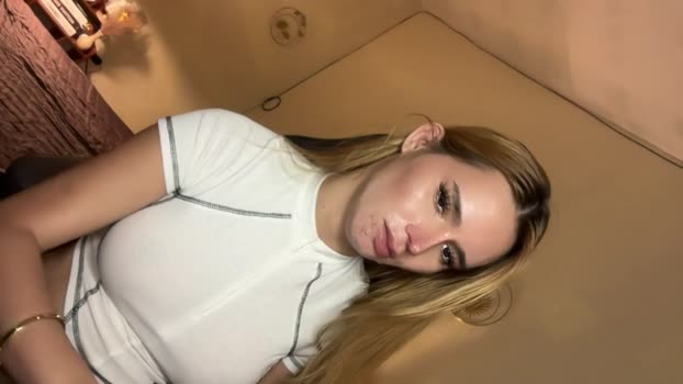 surprisecockmia Chaturbate 27-03-2024 Trans