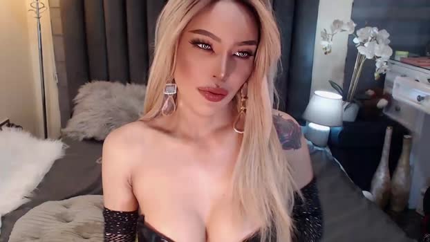 hotchescacumxxx Chaturbate 06-04-2024 Trans