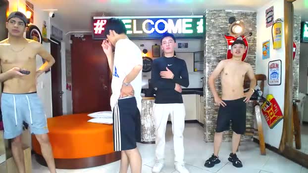 benz_boys Chaturbate 08-04-2024 Males