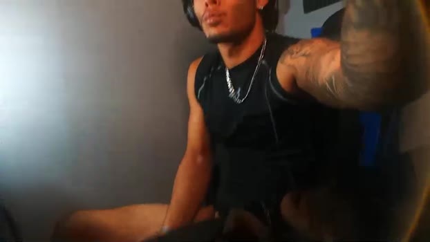 kylewhitedgs Chaturbate 25-04-2024 Males