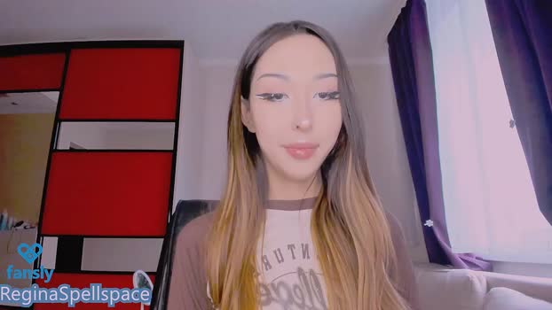 reginainspace Chaturbate 25-04-2024 Trans