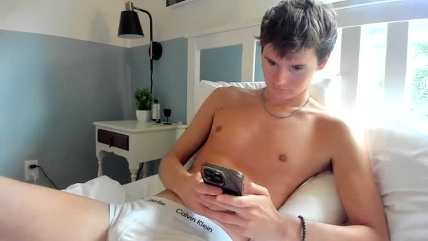 sensualalien Chaturbate 27-04-2024 Males