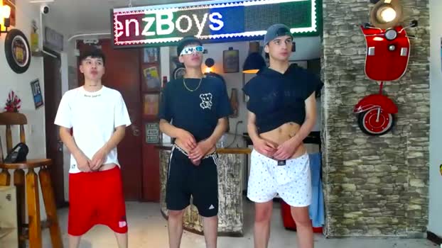 benztwinks Chaturbate 08-05-2024 Males