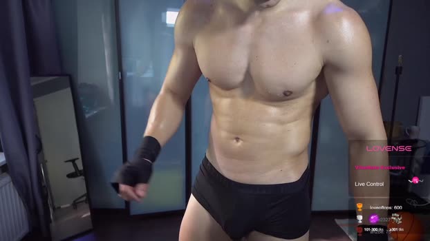 marcusdiamond Chaturbate 17-05-2024 Males